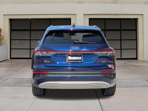 Used 2022 Audi Q4 e-tron Premium Plus AWD/4WD image 5