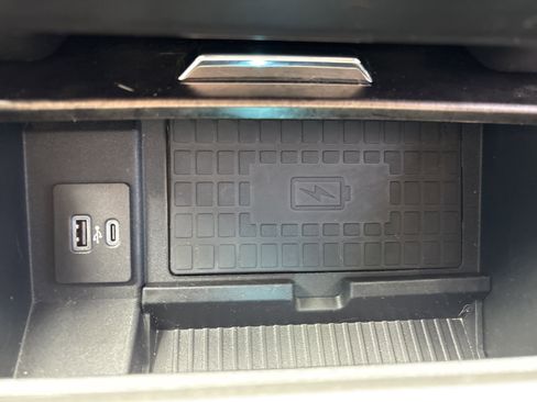 Used 2022 Ford F250 Lariat w/ Lariat Ultimate Package image 34