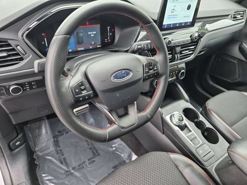 Used 2024 Ford Escape ST-Line AWD/4WD image 16