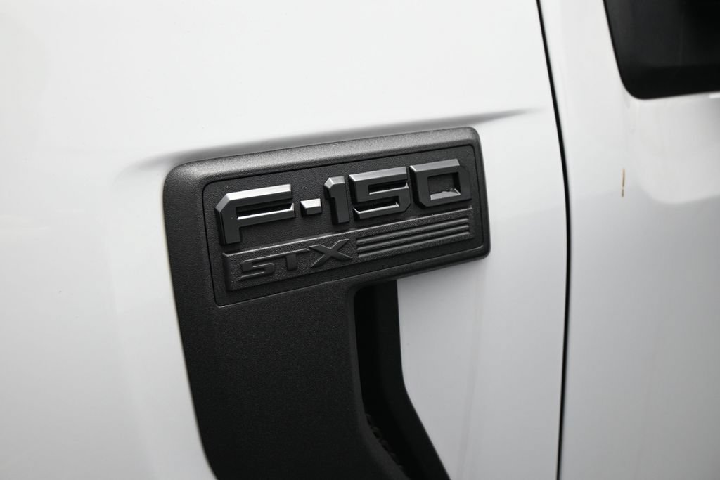 Used 2022 Ford F150 XL w/ STX Black Appearance Package AWD/4WD image 9