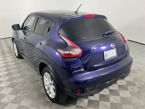 Used 2015 Nissan Juke S FWD image 5