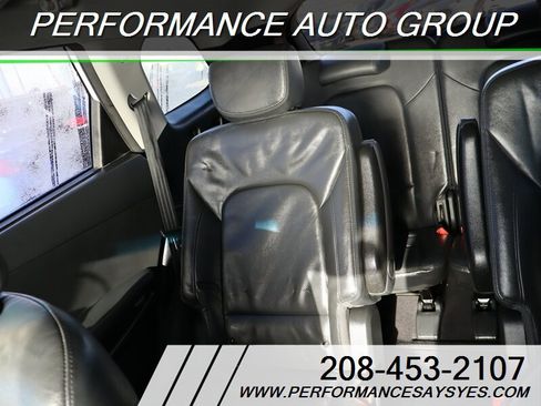 Used 2017 Hyundai Santa Fe Limited image 25