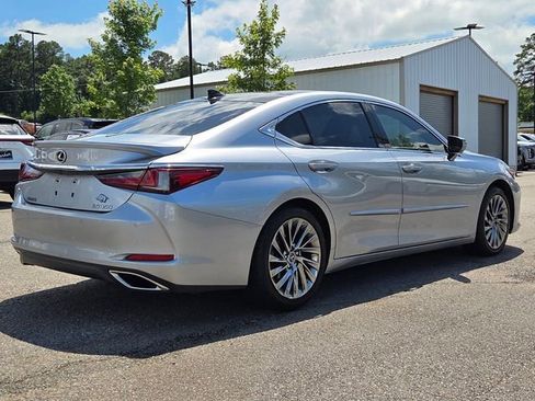 Used 2025 Lexus ES 350 Ultra Luxury w/ Accessory Package (Z2) FWD image 5