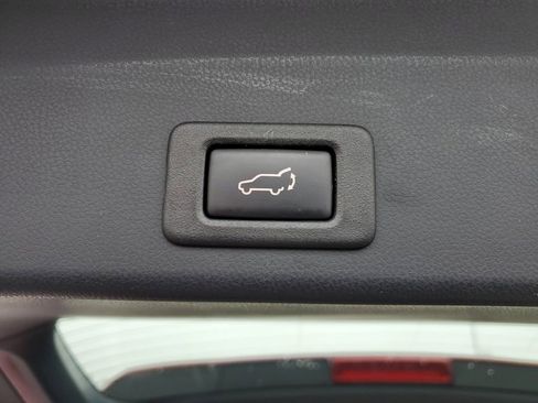 Used 2019 Subaru Ascent Limited w/ Popular Package #2 image 33