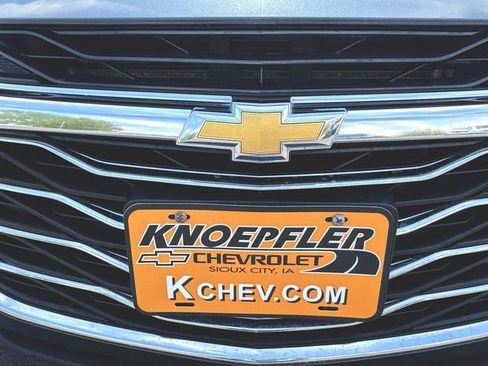 Used 2021 Chevrolet Malibu LT FWD image 30