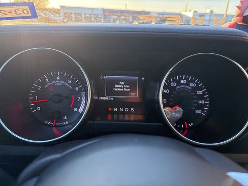 Used 2018 Ford Mustang Coupe image 11