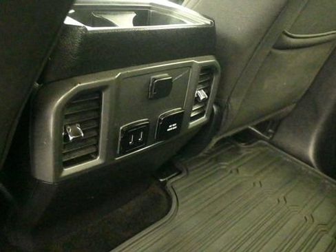 Used 2017 Ford F150 XLT w/ Equipment Group 302A Luxury AWD/4WD image 13