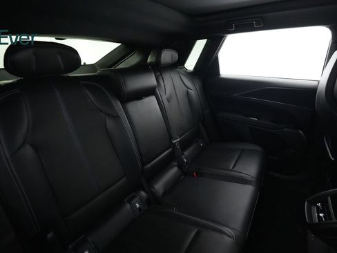 Used 2024 Cadillac Lyriq Sport AWD/4WD image 5