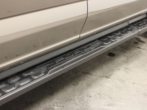 Used 2023 Ford F150 Lightning Lariat w/ Equipment Group 511A High image 11