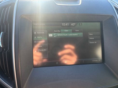 Used 2015 Ford Edge SEL w/ Equipment Group 201A image 22