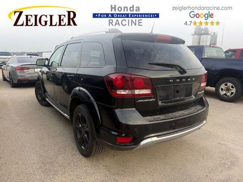 Used 2020 Dodge Journey Crossroad image 2