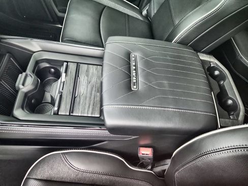 New 2026 RAM 2500 Limited AWD/4WD image 30