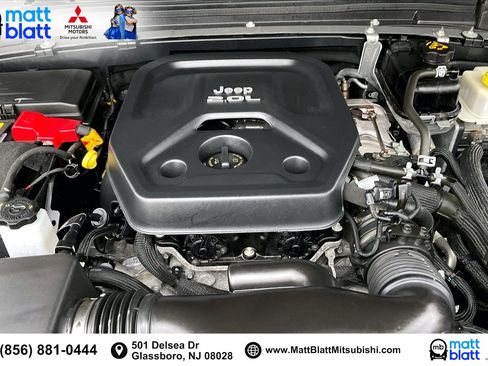 Used 2022 Jeep Wrangler Unlimited Sahara image 31