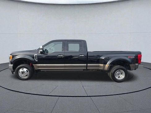 Used 2017 Ford F350 King Ranch w/ King Ranch Ultimate Package image 2