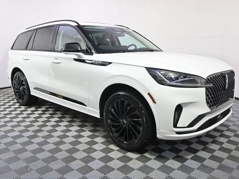 New 2026 Lincoln Aviator Reserve AWD/4WD image 8