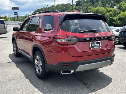 New 2026 Honda Pilot EX-L image 3
