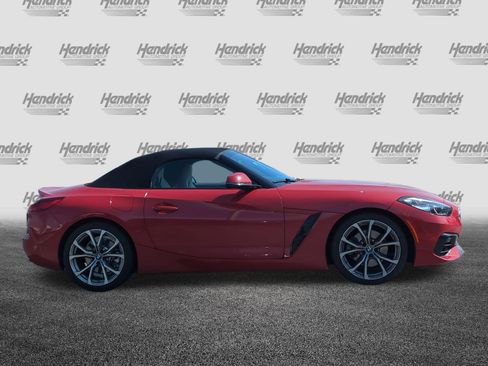 Used 2020 BMW Z4 sDrive30i w/ Premium Package image 11