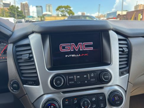 Used 2015 GMC Yukon SLT RWD image 33