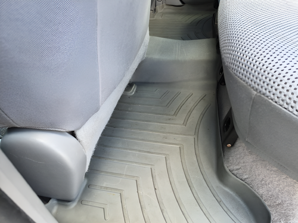 Used 2011 Toyota Tacoma PreRunner w/ TRD Sport Pkg w/JBL Audio RWD image 33