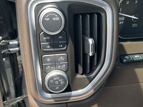 Used 2020 GMC Sierra 1500 Denali w/ Denali Ultimate Package AWD/4WD image 29