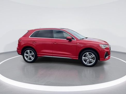 Used 2022 Audi Q3 2.0T Premium Plus AWD/4WD image 9