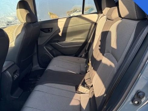 Certified 2024 Subaru Crosstrek 2.0i Premium image 9