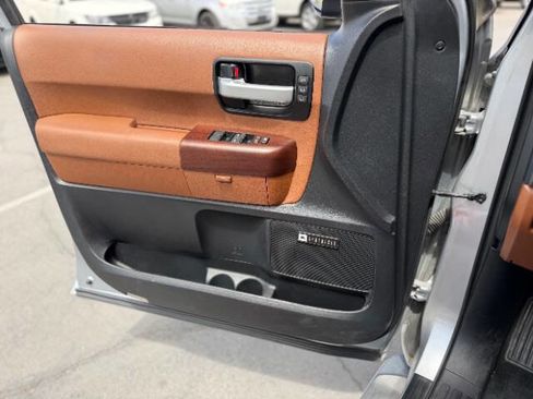 Used 2014 Toyota Sequoia Platinum RWD image 9