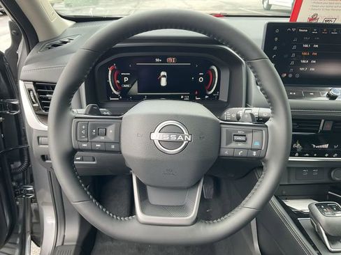New 2026 Nissan Rogue Platinum AWD/4WD image 18
