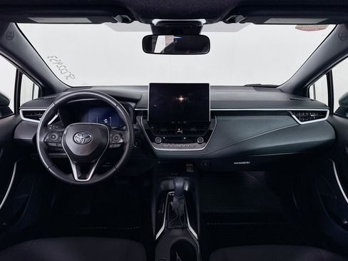 Certified 2025 Toyota Corolla SE w/ SE Premium Package image 22