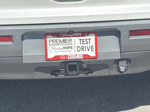 New 2026 Nissan Pathfinder Platinum w/ Cargo Package FWD image 27