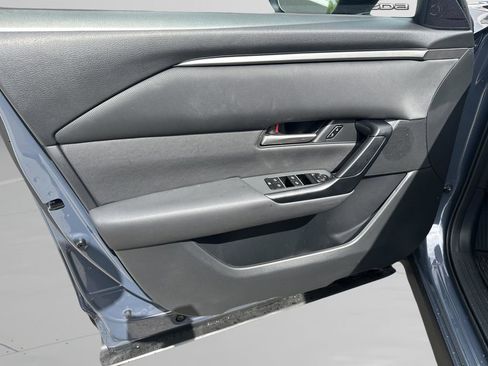 Used 2026 MAZDA CX-50 AWD 2.5 S w/ Cargo Package image 9