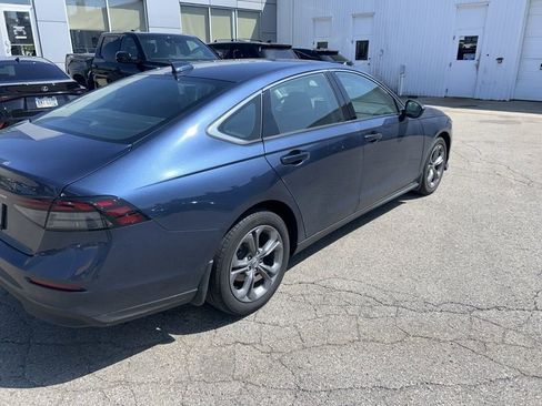 Used 2024 Honda Accord EX image 2