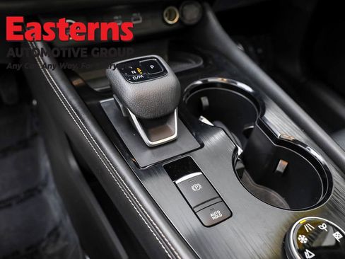 Used 2022 Nissan Rogue SL w/ SL Premium Package image 13