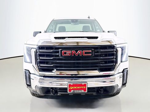New 2025 GMC Sierra 3500 Pro image 2