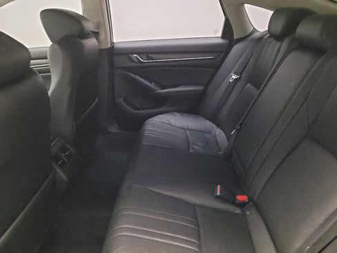 Used 2020 Honda Accord EX-L image 18