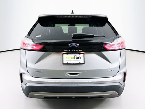 Used 2023 Ford Edge SEL image 7