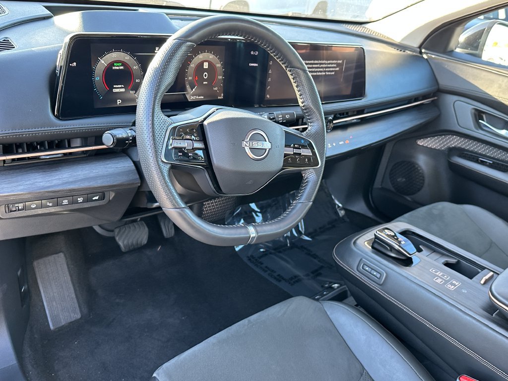 Used 2024 Nissan Ariya AWD image 22