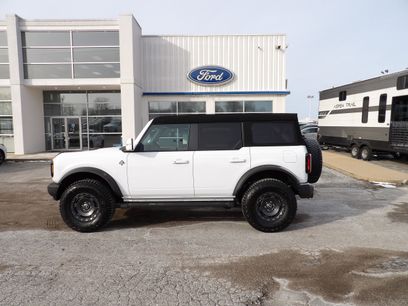 New 2024 Ford Bronco Outer Banks