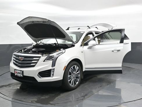 Used 2018 Cadillac XT5 Premium Luxury image 54