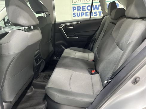 Used 2020 Toyota RAV4 XLE w/ Convenience Package AWD/4WD image 22