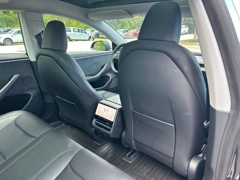 Used 2024 Tesla Model 3 Long Range AWD/4WD image 42