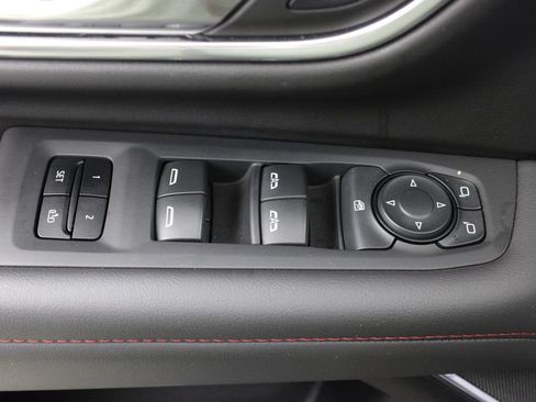 Used 2023 Chevrolet Tahoe RST RWD image 18
