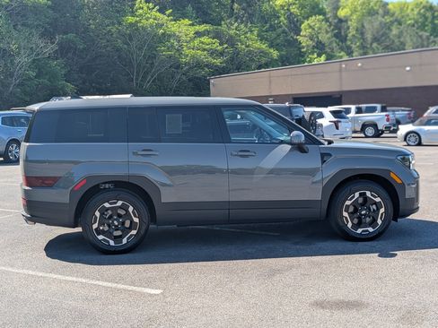 Used 2024 Hyundai Santa Fe SE image 10