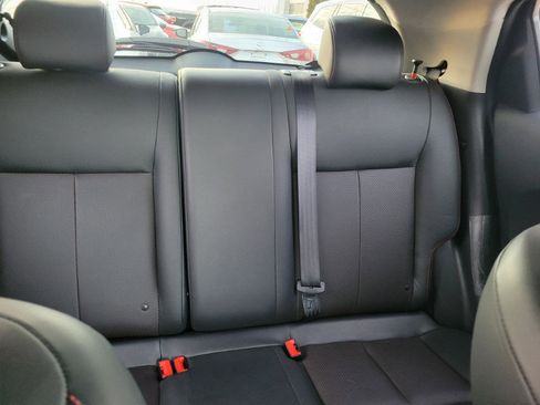 Used 2017 Nissan Juke SL image 22