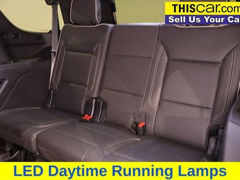 Used 2023 Chevrolet Tahoe Premier AWD/4WD image 28