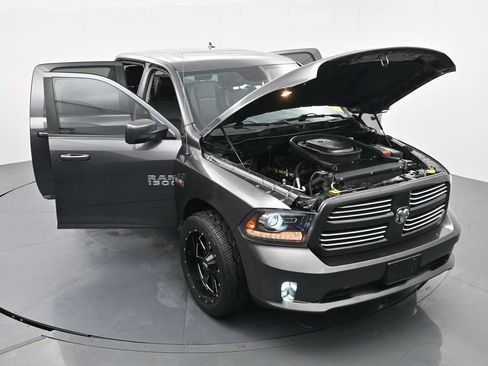 Used 2016 RAM 1500 Sport w/ Convenience Group image 38