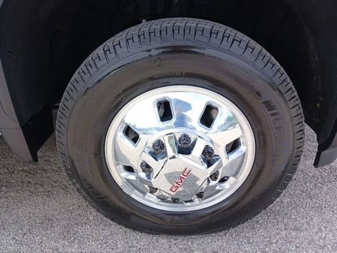 Used 2026 GMC Sierra 3500 SLT w/ SLT Premium Package AWD/4WD image 65
