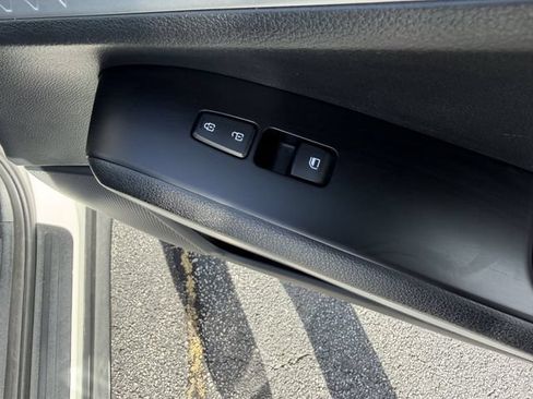 Certified 2024 Kia Soul LX w/ Option Group 015 FWD image 27