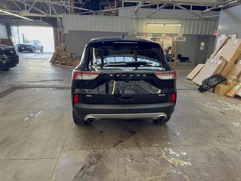 Certified 2022 Ford Escape SE image 6