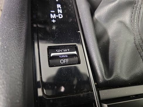 Used 2024 MAZDA MAZDA3 s image 25